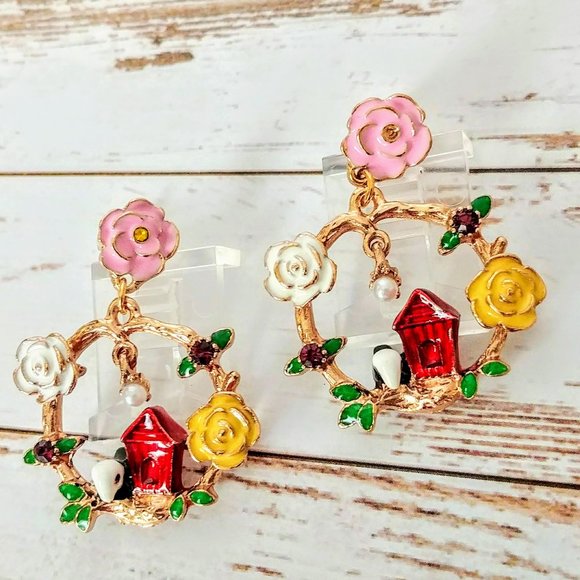 The Girl With Kaleidoscope Eyes Jewelry - Floral Village Hoop Earrings